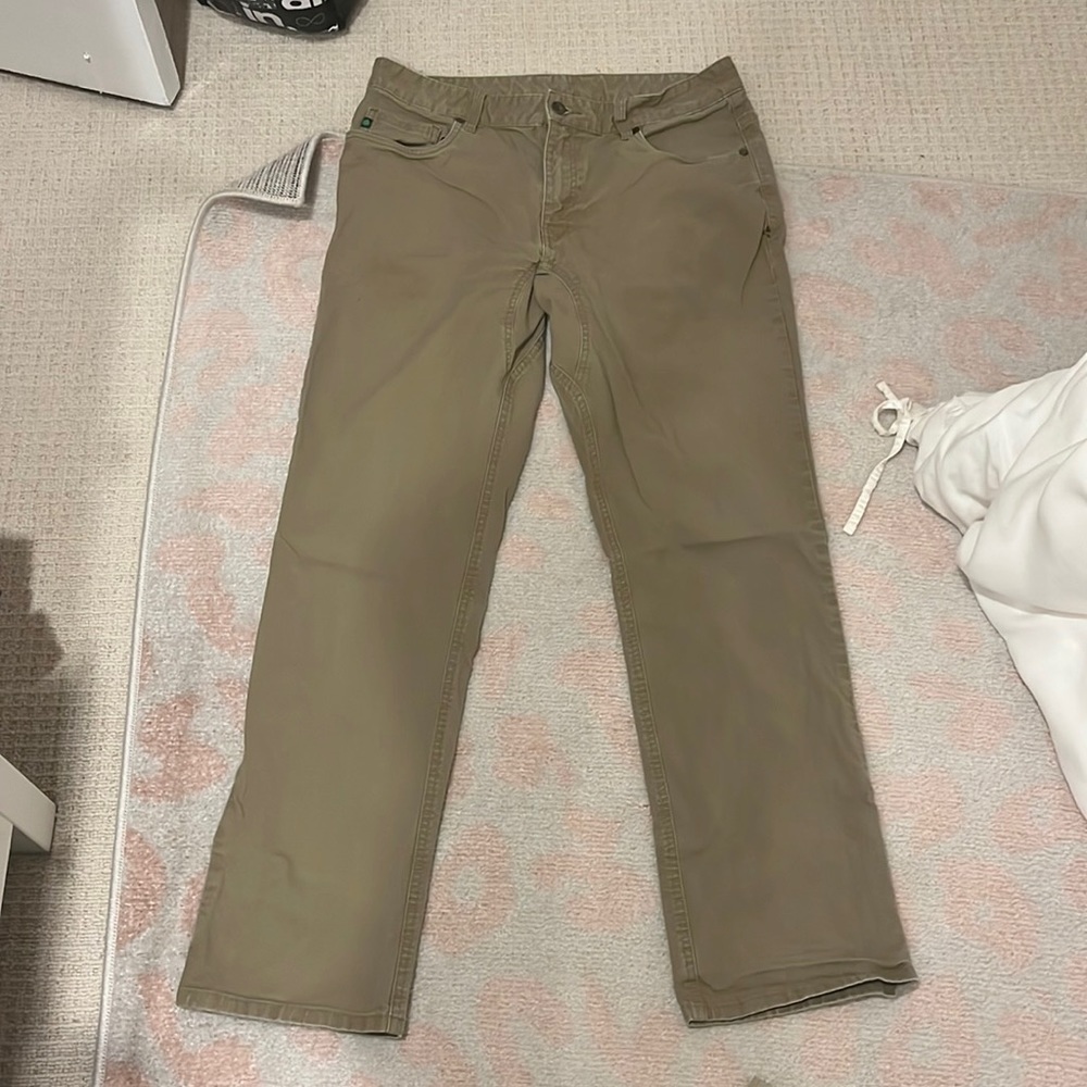 Men’s Stio Khaki Pants